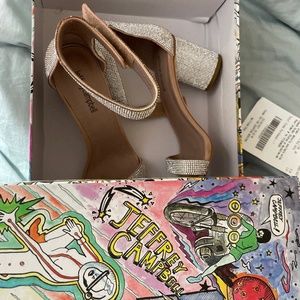 Laura Ankle Strap Sandal Heels Suede Champagne: 8 M